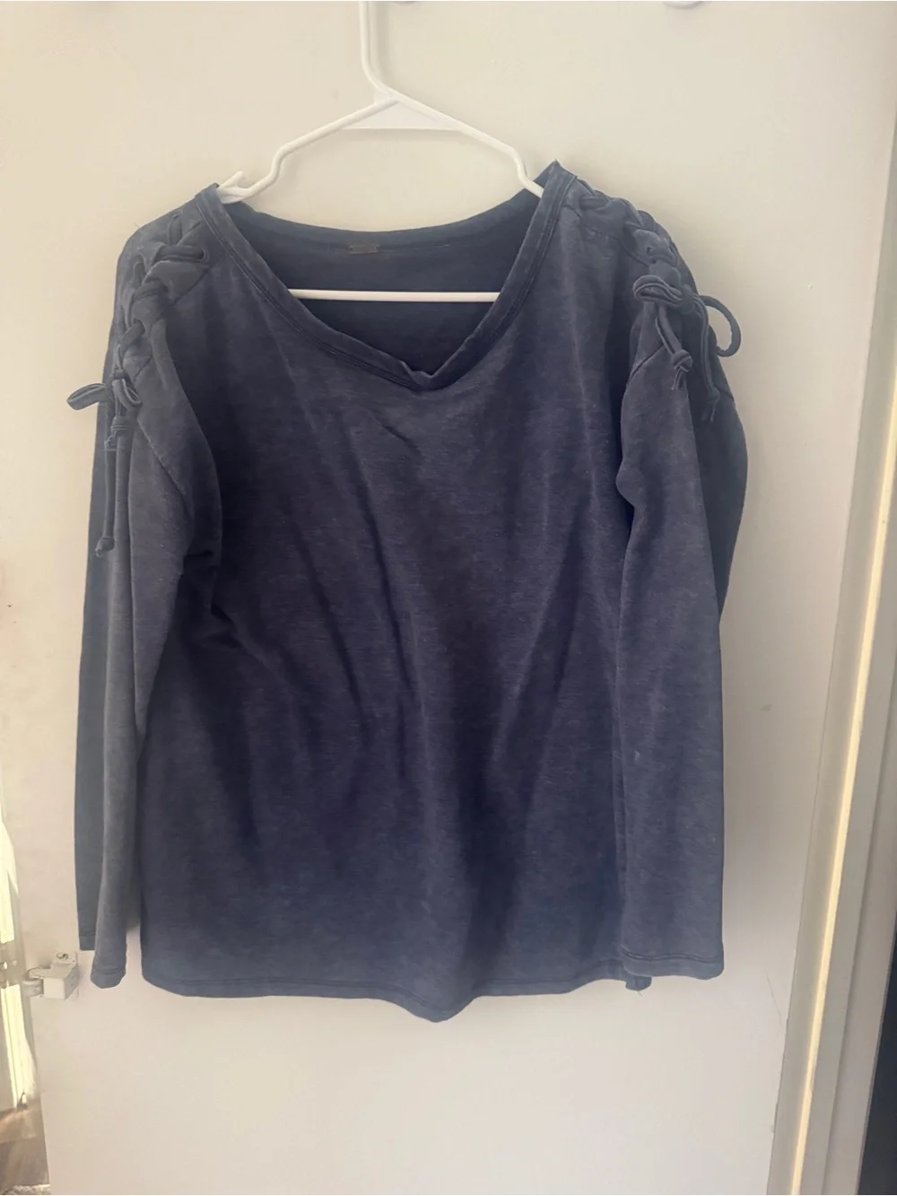 Women's Blue/grey Lace-Up Shoulder Long Sleeve Top